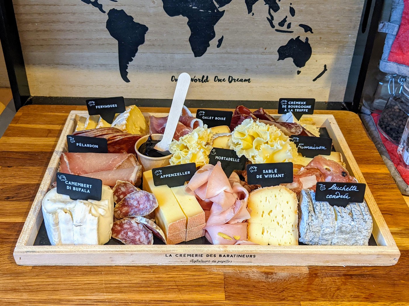 Plateau Fromage et Charcuterie de la Fromagerie Conquérant à Caen –  Conquerant - Fromages & Crème [Fromagerie Conquérant]