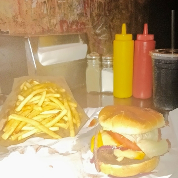New-York-Hiver-Burger-Joint-