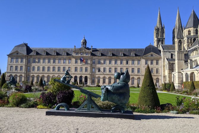 0 le chat philippe geluck caen