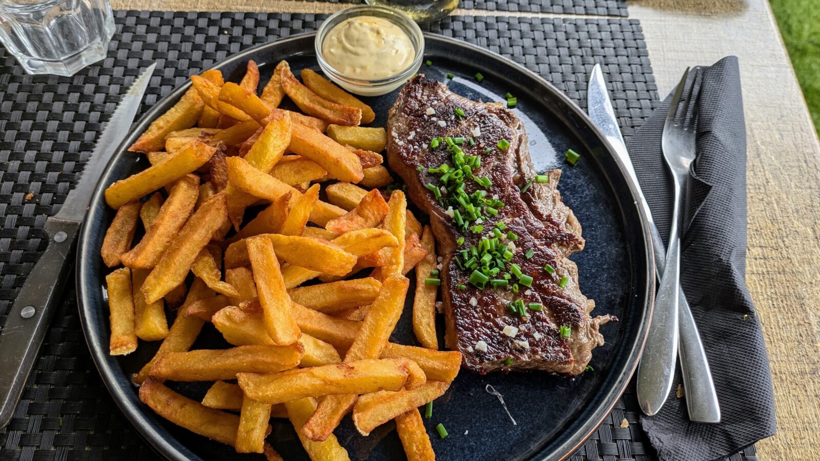 Où bien manger à Caen : 8 adresses testées et approuvées