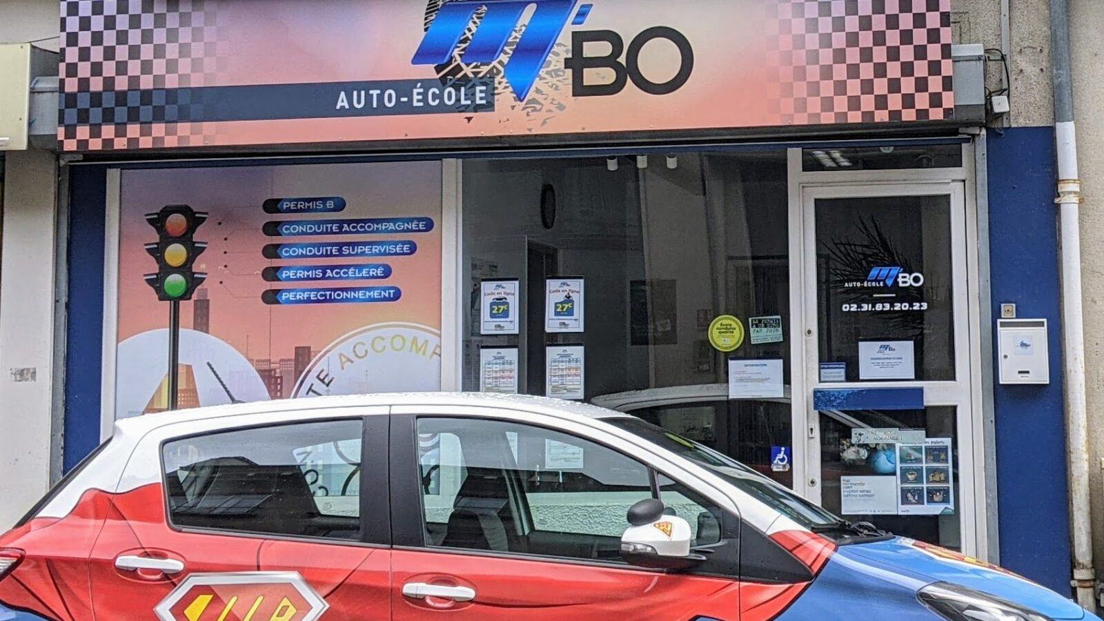 Bon plan : le code en ligne à petit prix avec M’BO Auto École
