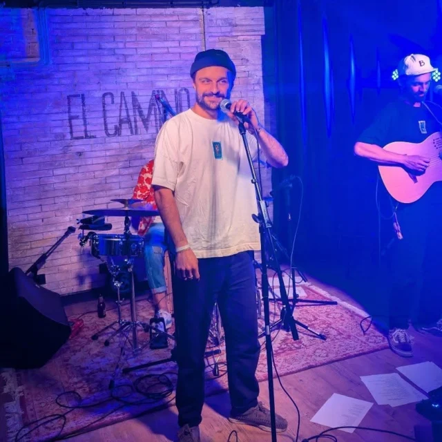 ⚡️ Soirée survoltée à Caen !
@casa_mano_music  nous a fait voyager direct au 🇧🇷 Brésil avec ses sons ensoleillés ☀️ et son énergie de dingue 🔥

#LiveAuCamino #CasaManoFamily #vibesbrésiliennes